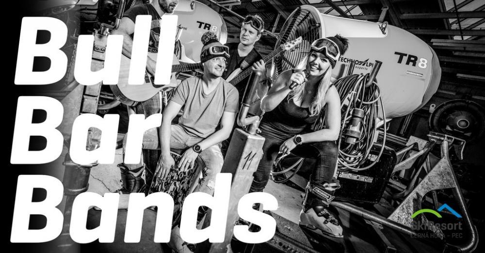 Live music: DJ VIIITO