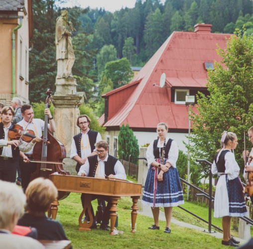 Svatovavřinecké posezení u cimbálu